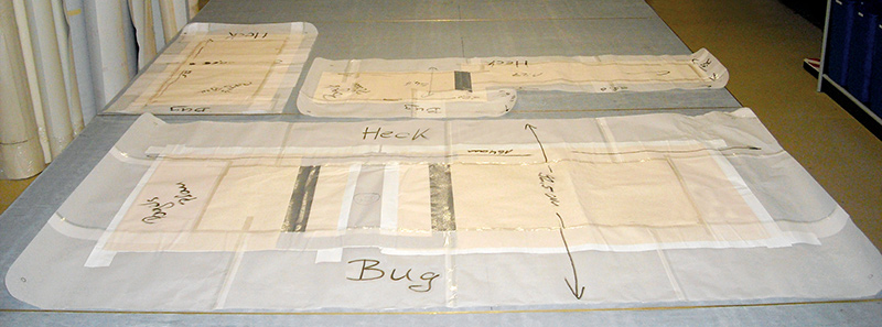 Angefertigte Schablone mit Maßen sowie Angabe von Bug und Heck  Teppich-Anfertigung nach Ihren Wünschen und Maßen anfertigung schablonen